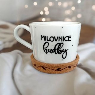 Přeji všem krásné prázdniny 🤍 Jelikož roste zájem o hrníčky s motivem na přání, přidala jsem na e-shop možnost, si takový...